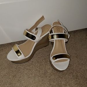 Ivory Report Signature Size 9 Heel